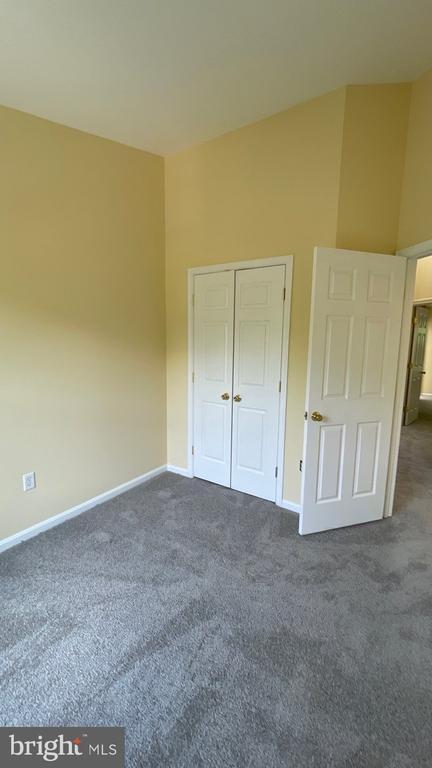 Building Photo - 6125 White Marble Ct