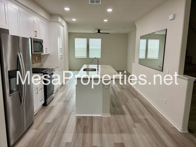 Building Photo - 1501 Stratus Dr