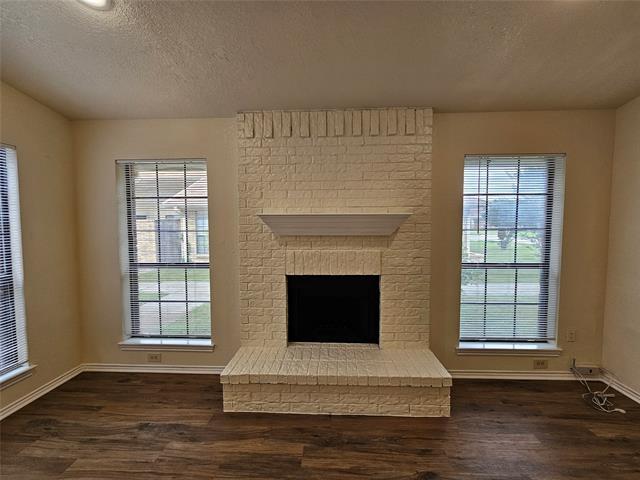 Building Photo - 3141 Tudor Ln