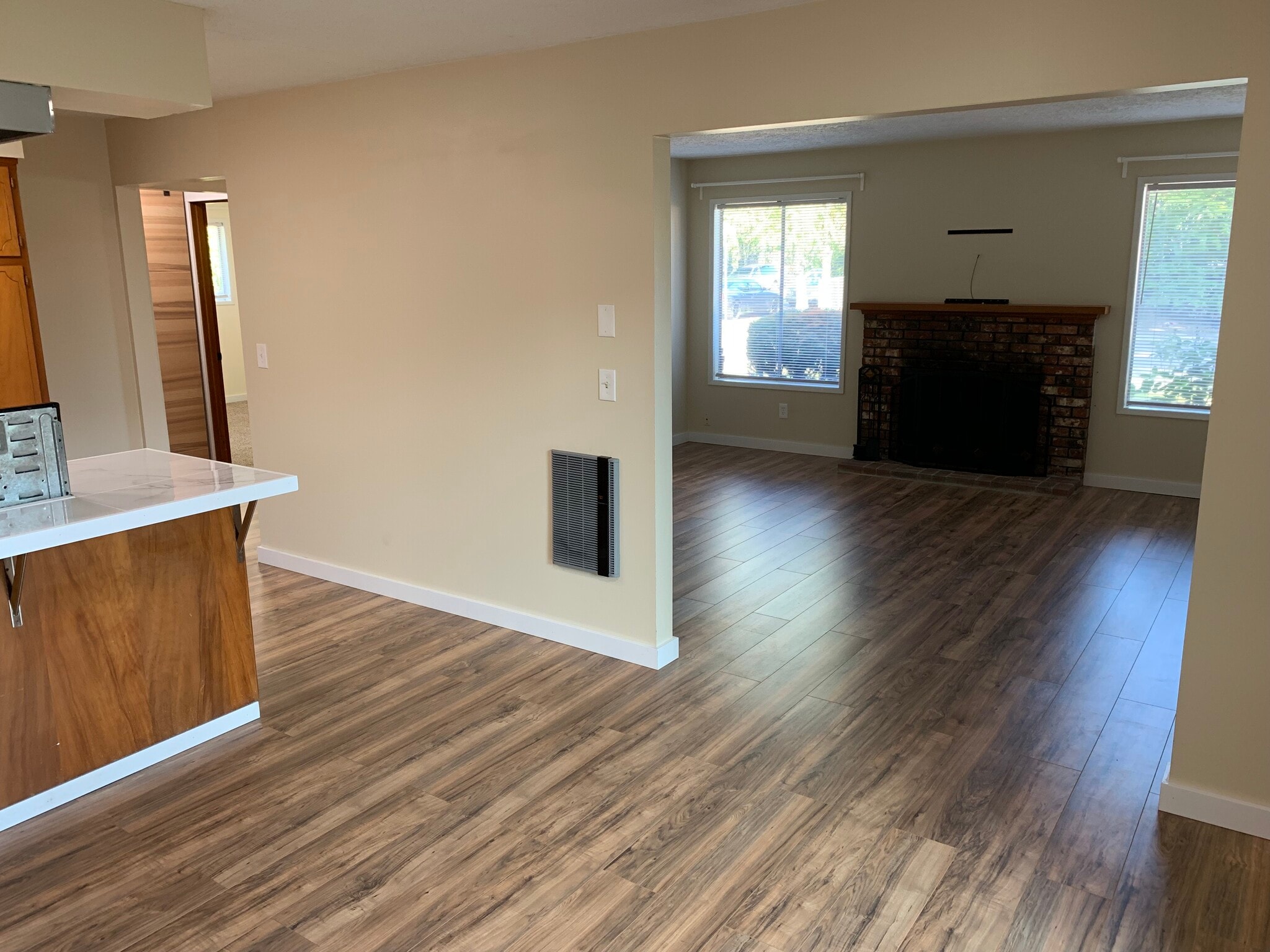 Building Photo - 4325 NE 130th Pl