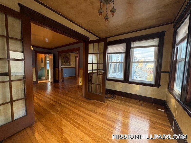 Building Photo - 155-157 Hillside St.