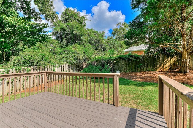 Building Photo - 4655 Wellington Ct