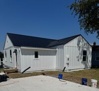 Building Photo - 327 Clement St