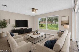 Building Photo - 9026 Astonia Way