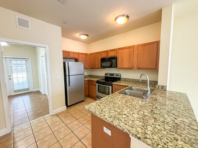 Building Photo - Chase Hollow #83 - Pet Friendly!