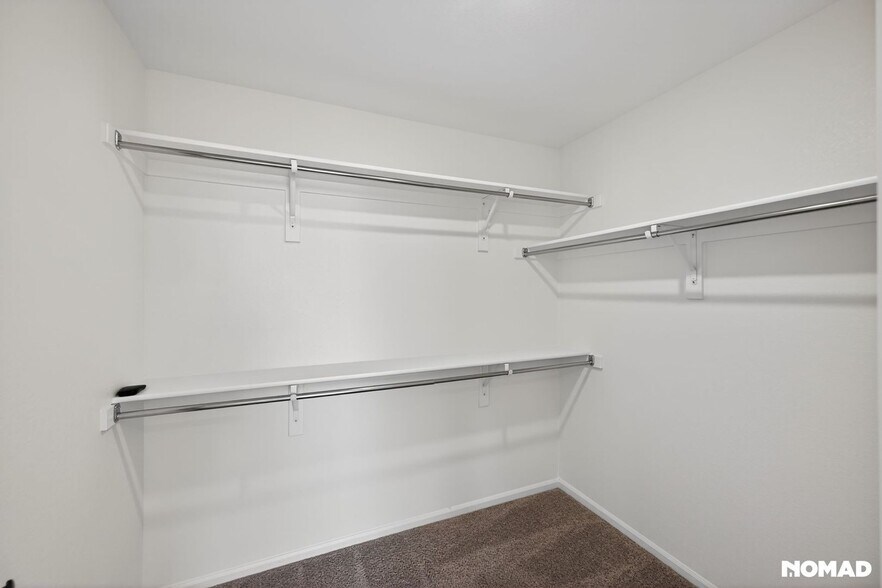 Building Photo - 5210 N Denali Blvd