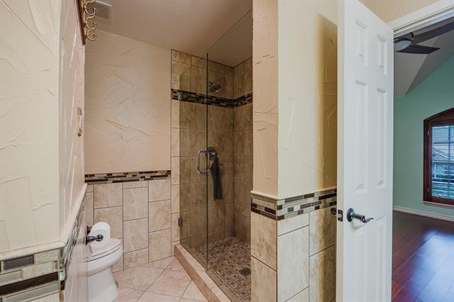 Building Photo - 808 Sabona Dr