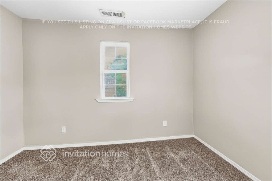 Building Photo - 5514 Black Maple Dr