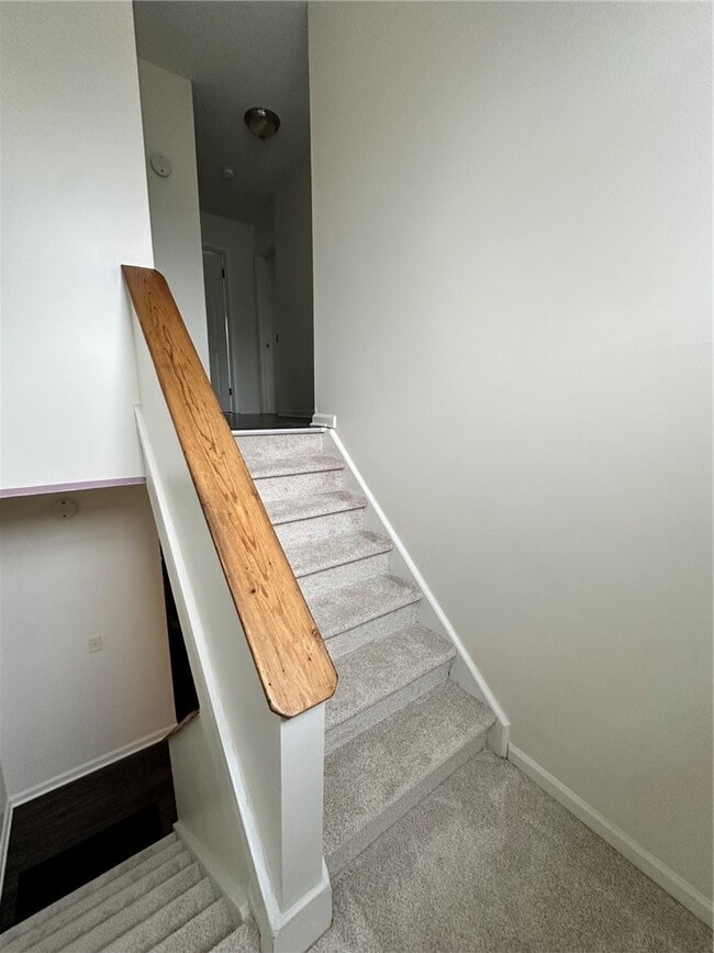 Building Photo - 6437 Sterling Cir