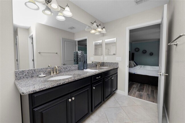 Building Photo - 13917 Roseate Tern Ln