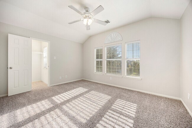 Building Photo - 25202 Florina Ranch Dr