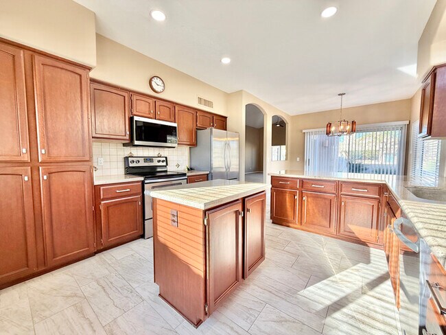 Building Photo - Charming Tatum Village Patio Home ? Ideal for Seasonal or Year-Round L