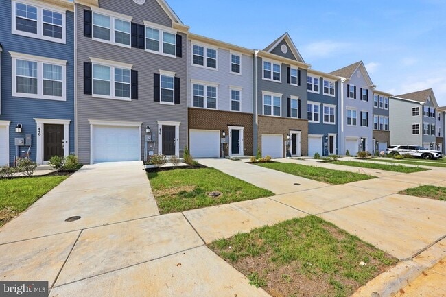 Building Photo - 432 Seeback Dr