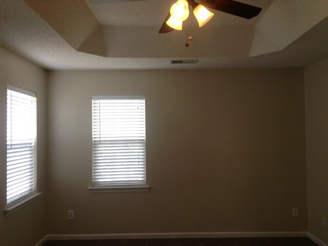 Building Photo - 14519 John Beck Dr