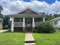 Building Photo - ADORABLE 3 BEDROOM HOUSE READY!
