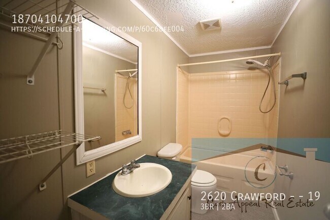 Building Photo - 2620 Crawford Dr