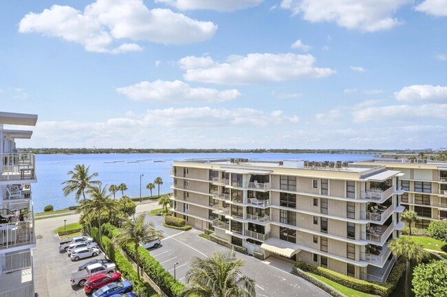 Building Photo - 3230 S Ocean Blvd