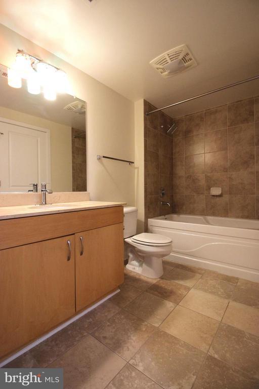 Building Photo - 475 K St NW