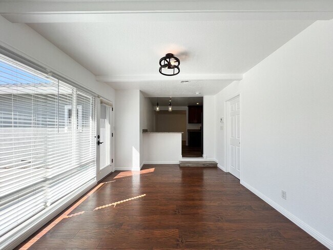 Building Photo - Beautiful Three Bedroom North Napa Home