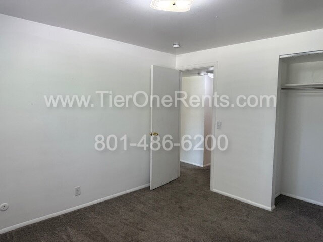 Building Photo - NO DEPOSIT option available for qualified ...