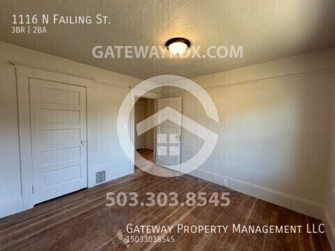 Building Photo - 1116 N Failing St