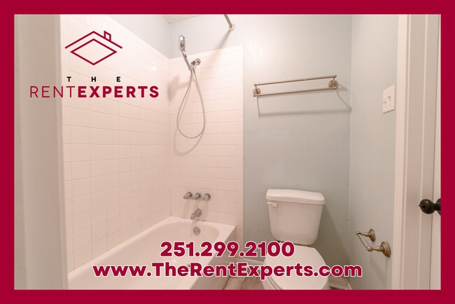 Building Photo - 1208 McNeil Ave