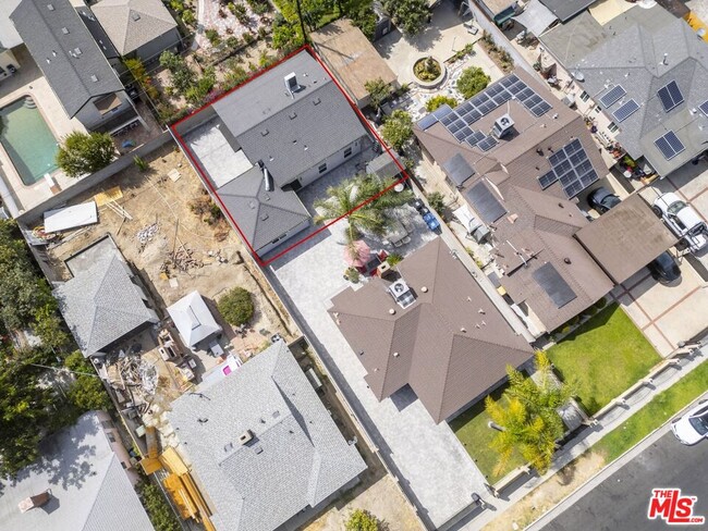 Building Photo - 6635 Riverton Ave
