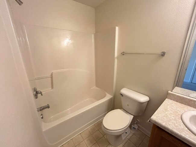 Building Photo - 282 Swaying Pine Ct