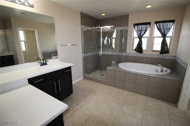 Building Photo - 5479 Atrium Woods Ln