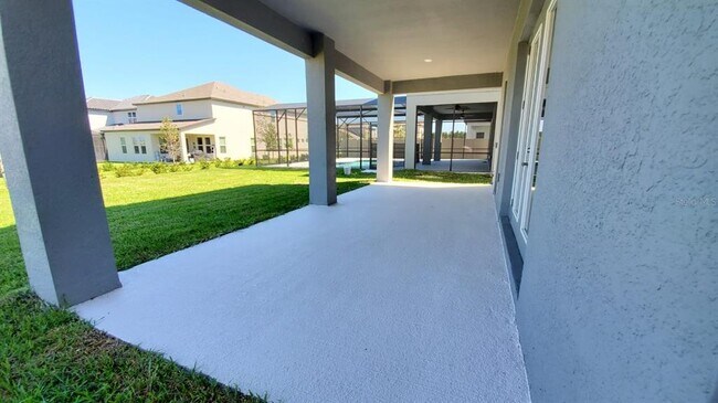 Building Photo - 9918 Summerlake Groves St