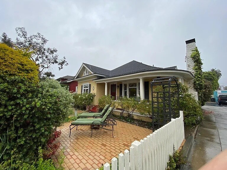 Building Photo - 269 N Glassell St
