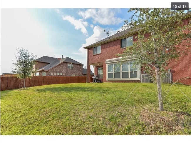Building Photo - 112 Ridgewood Dr