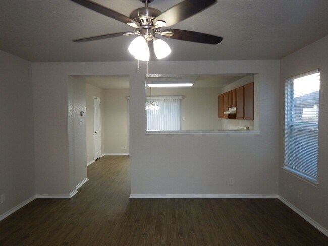 Building Photo - 16127 Branding Pass