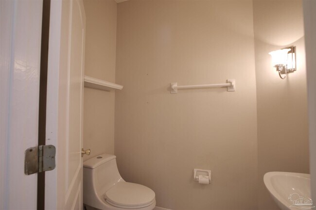 Building Photo - 4025 Teal Way
