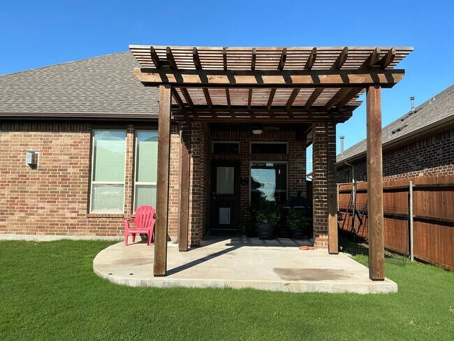 Building Photo - Coming Soon!!!! Beautiful 3/2.5 Home in ALEDO ISD!!