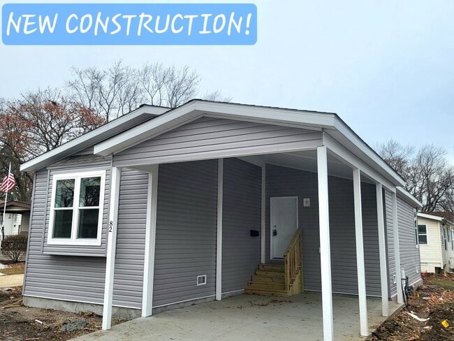 Building Photo - 82 Northshore Rd
