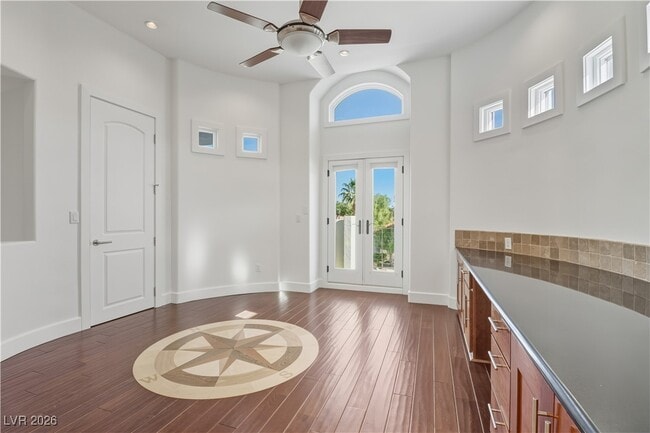 Building Photo - 5101 Mountain Foliage Dr