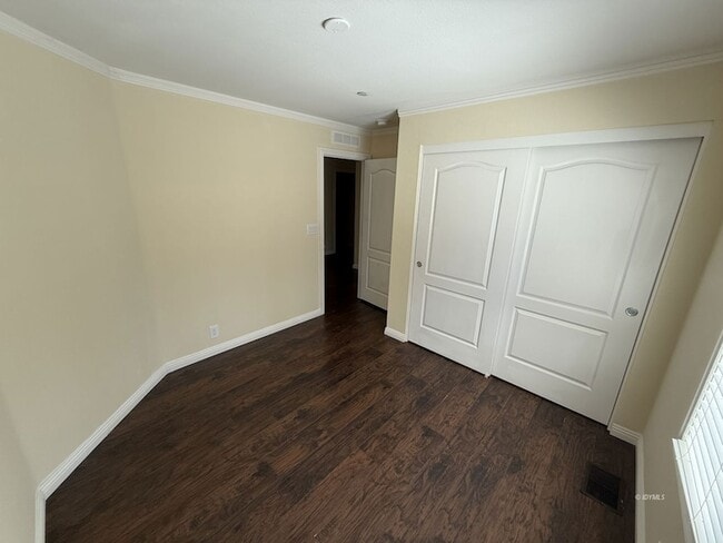 Building Photo - 54325 Pine Crest Ave