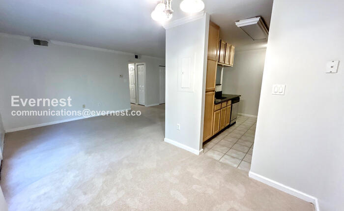 Building Photo - 15522 Horseshoe Ln