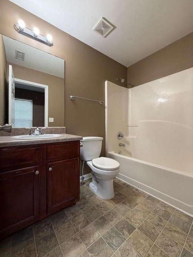 Building Photo - 2473 Capella Cir SW