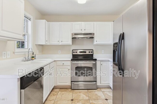 Building Photo - 2129 Ventana Ln