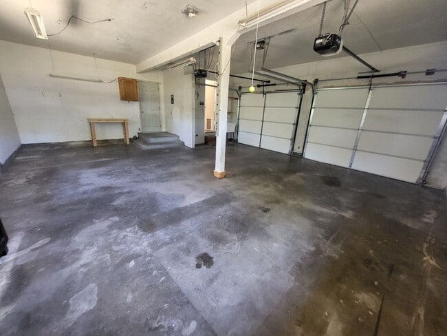 Building Photo - 3602 Green Acre Dr