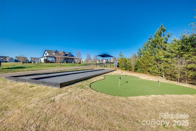 Building Photo - 18568 Mainsail Ct