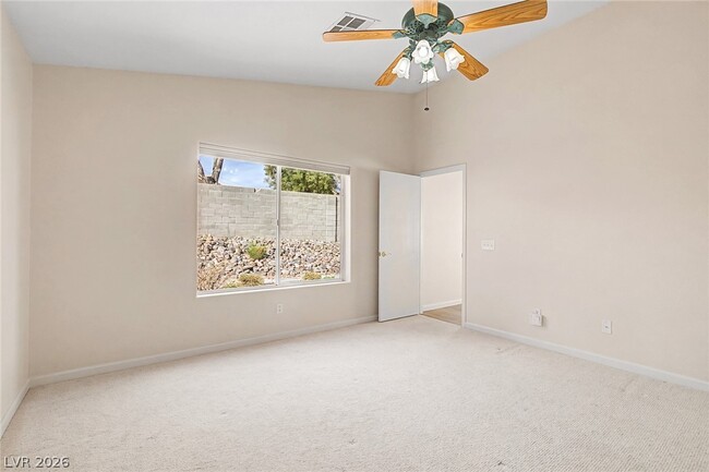 Building Photo - 3385 Wayward Ct