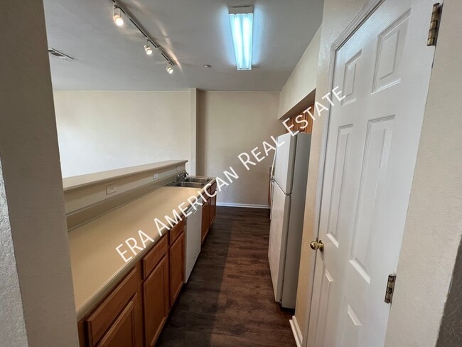 Building Photo - 1028 Anniston Ct