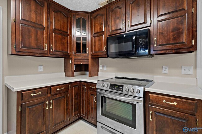 Building Photo - 106 Smith Vasser Rd