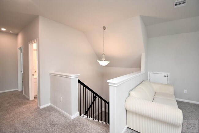 Building Photo - 10012 Deussen Ln