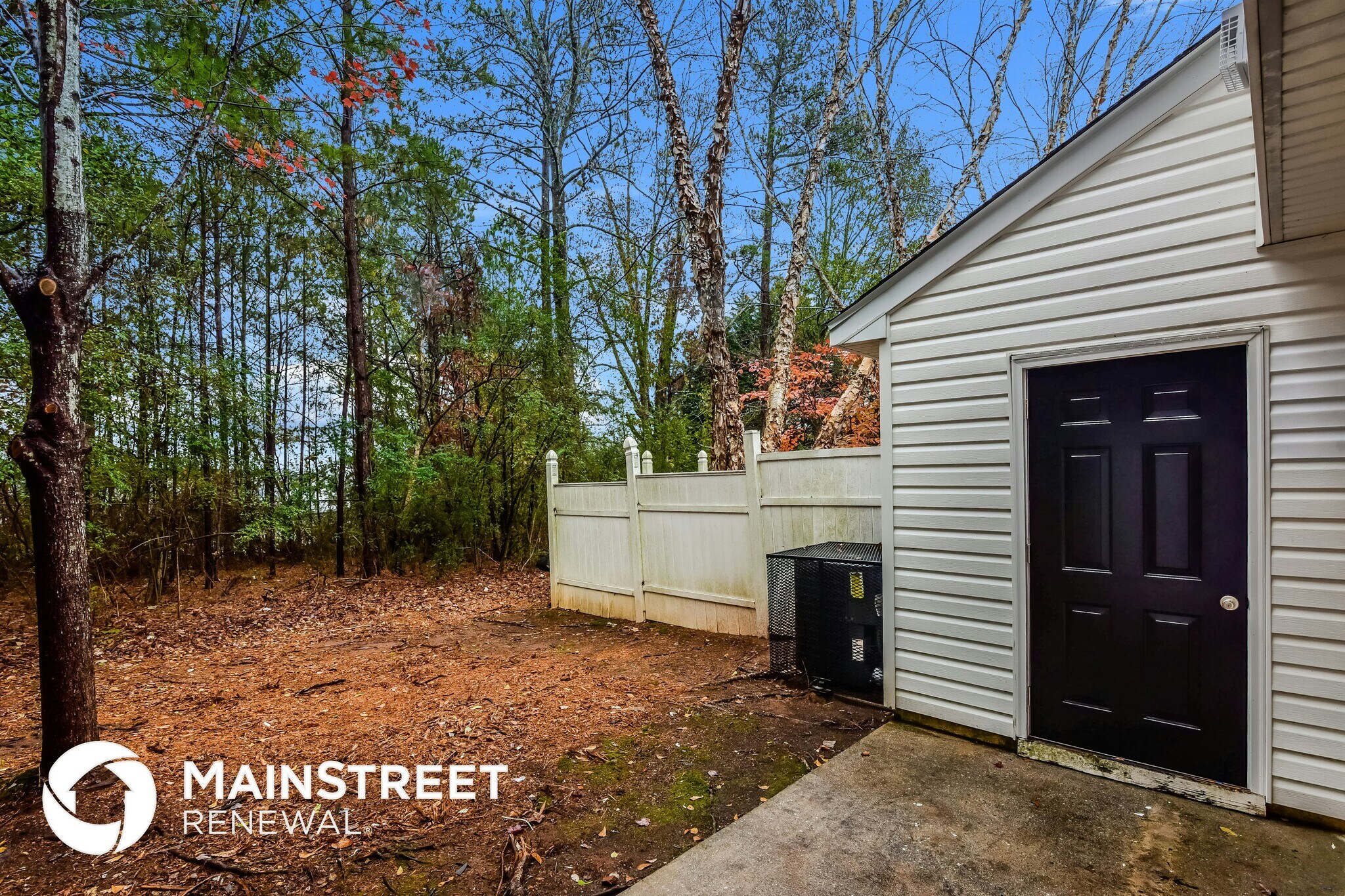 Building Photo - 5811 Strathmoor Manor Cir