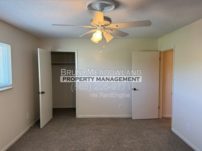 Building Photo - 3607 Lark Cir