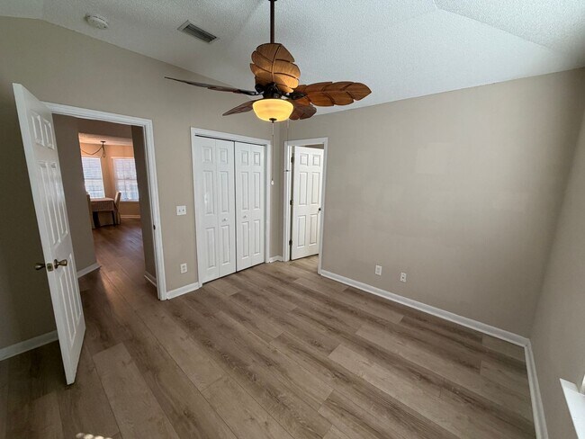 Building Photo - 114 Dalton Cody Dr